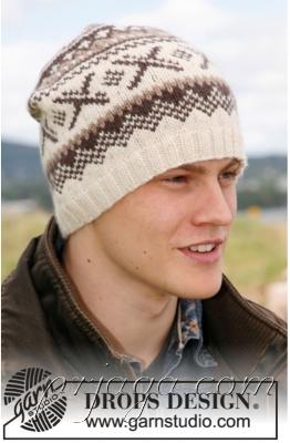 Мужская шапка спицами с норвежским узором